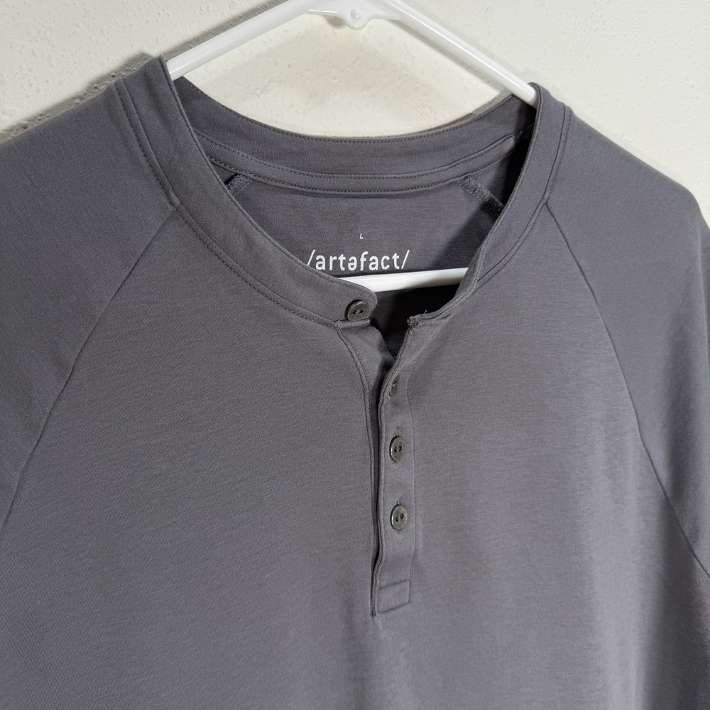 Artefact Henley Tee Mens Sz Large Gray Short Sleeve 100% Pima Cotton Soft Tshirt